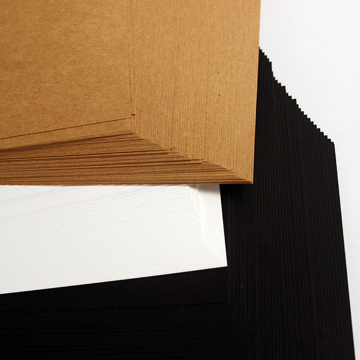 Art Craft Cardboard - กระดาษการ์ดสีดำ A4 จำนวน 50 แผ่น น้ำหนัก